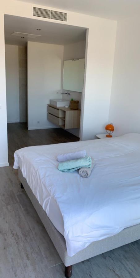 Pure Mare Bonifacio Villa *